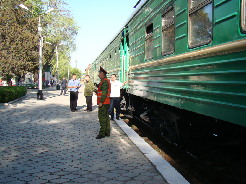 ГП “НК “Кыргыз темир жолу” запустило пригородный пассажирский поезд.  
